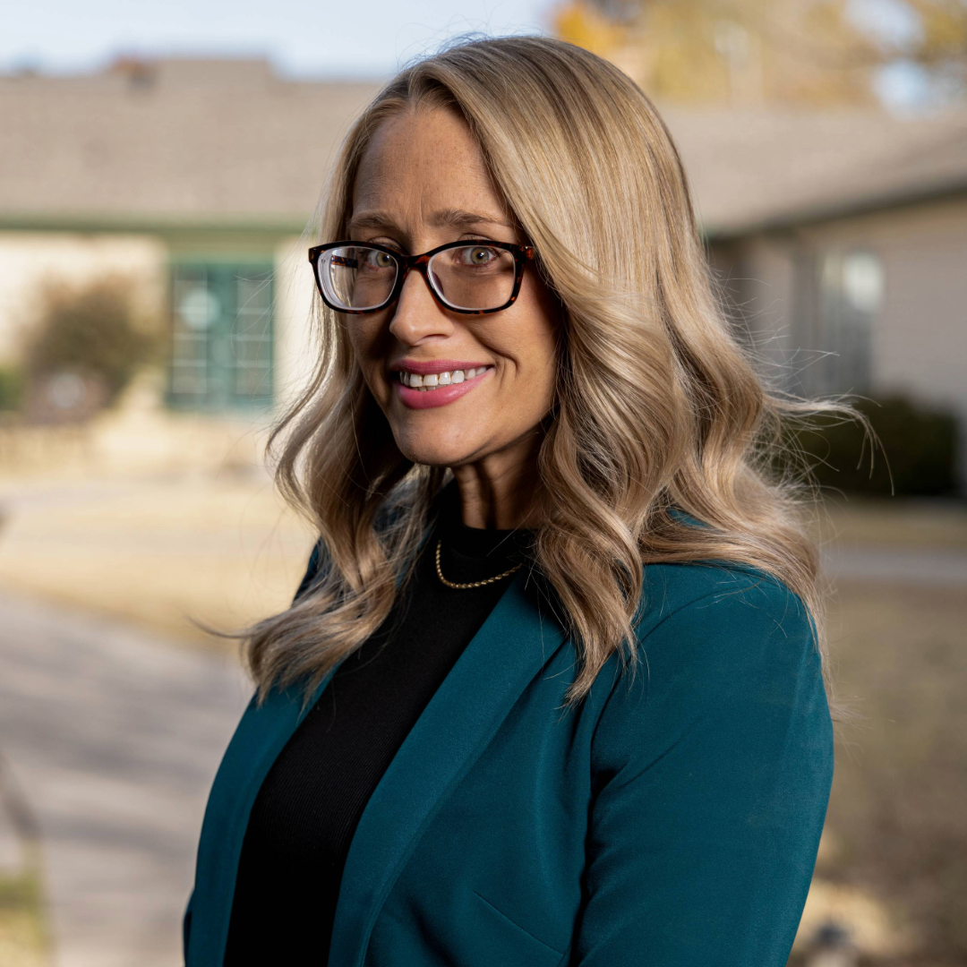 25-RNW-0630-Photography_team-4